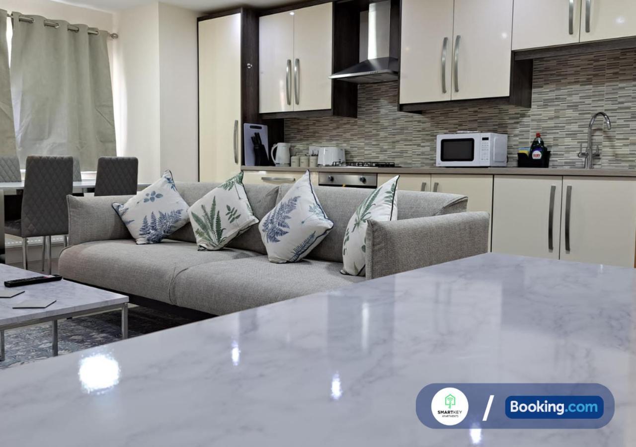 Modern 2 Bed 2 Bath Apartment Free Parking Watford (Hertfordshire) Exterior foto