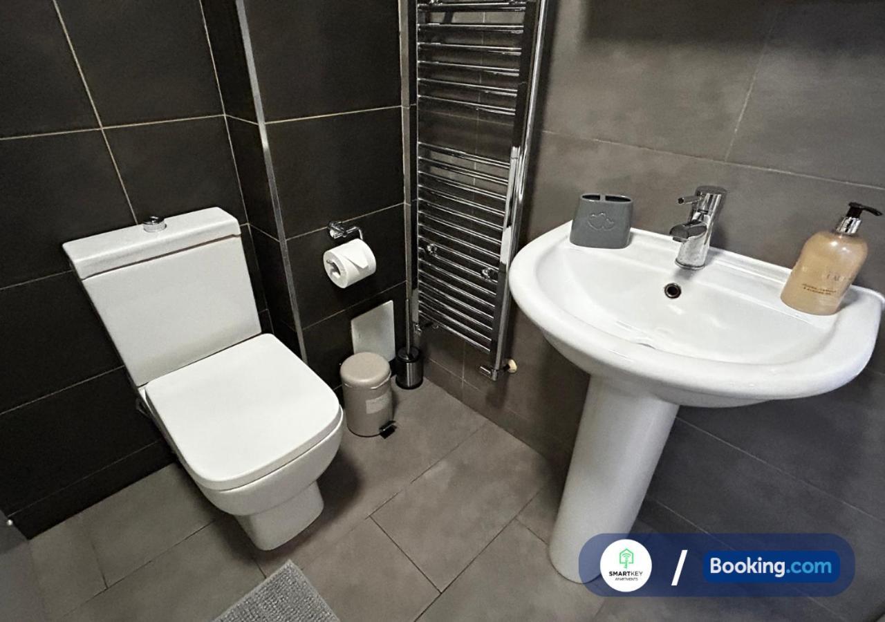 Modern 2 Bed 2 Bath Apartment Free Parking Watford (Hertfordshire) Exterior foto